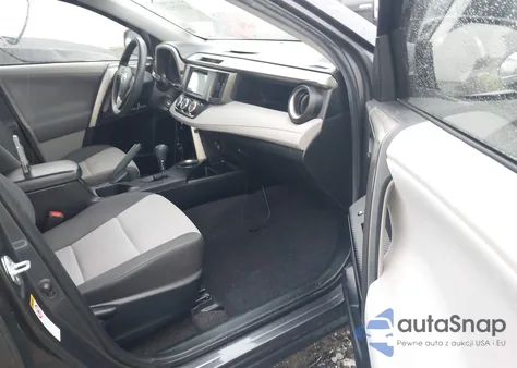 2013 Toyota Rav4 Le z USA, uszkodzony, nr VIN JTMZFREV3DD016318